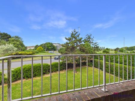 1 bedroom Flat to let in Collingwood Close, Langney Point, Eastbourne, BN23