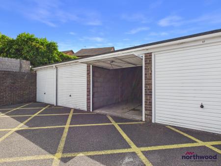 0 bedroom Garages to let in Summerfields Avenue, Hailsham, BN27