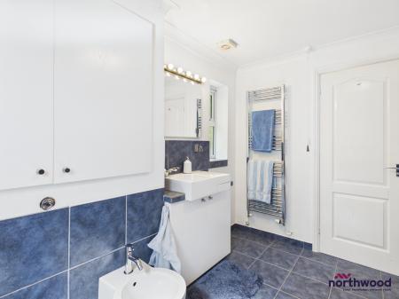 3 bedroom Detached house to let in Redwell Avenue, Bexhill-on-Sea, TN39