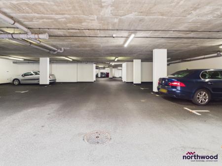 2 bedroom Flat to let in Darley Road, Meads, Eastbourne, BN20