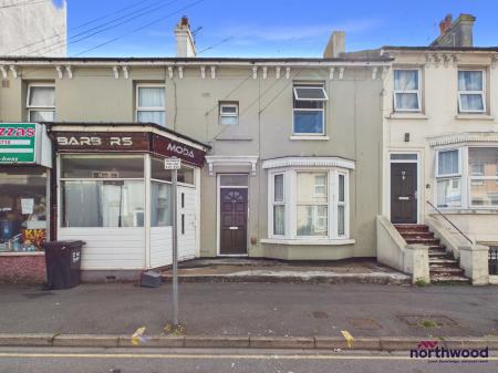 1 bedroom House share to let in Susans Road, Town Centre, Eastbourne, BN21