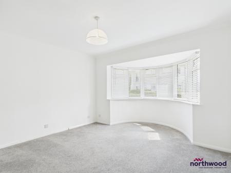 2 bedroom Flat to let in Eastbourne Road, Willingdon, Eastbourne, BN20