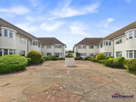 2 bedroom Flat to let in Eastbourne Road, Willingdon, Eastbourne, BN20
