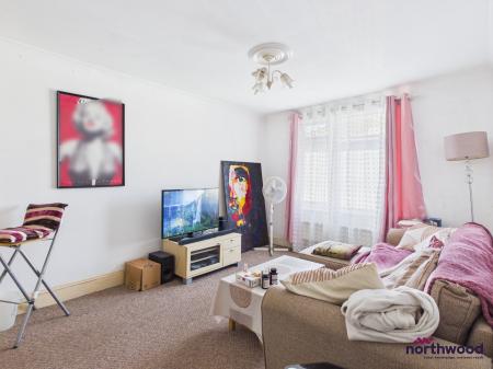 1 bedroom Flat to let in Gardener Street, Portslade, Brighton and Hove, BN41