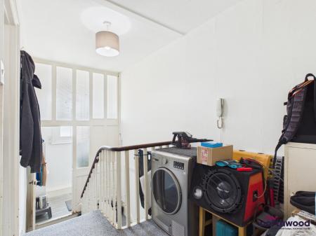 1 bedroom Flat to let in Elphinstone Road, Hastings, TN34