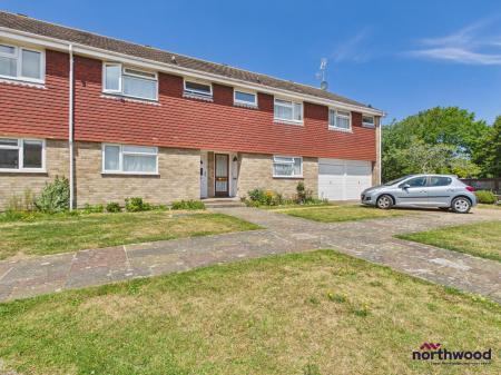 1 bedroom Flat to let in Ratton Road, Upperton, Eastbourne, BN21