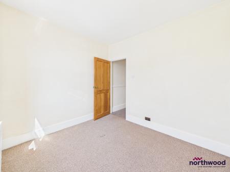 3 bedroom Terraced House to let in Royal Parade, Redoubt, Eastbourne, BN22