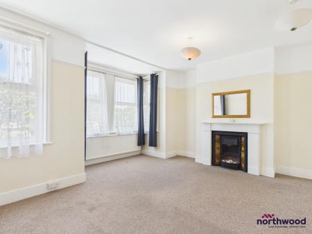 3 bedroom Terraced House to let in Royal Parade, Redoubt, Eastbourne, BN22