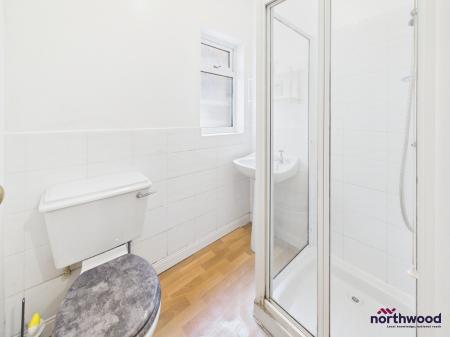 3 bedroom Terraced House to let in Royal Parade, Redoubt, Eastbourne, BN22