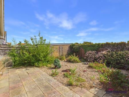 2 bedroom Bungalow for sale in Cunningham Drive, Langney Point, Eastbourne, BN23