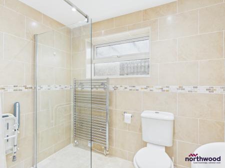 2 bedroom Bungalow for sale in Cunningham Drive, Langney Point, Eastbourne, BN23
