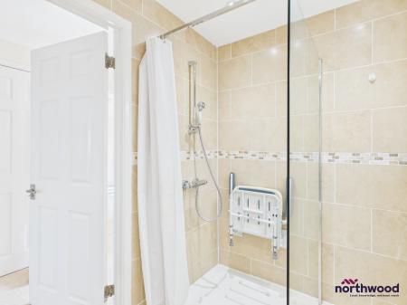 2 bedroom Bungalow for sale in Cunningham Drive, Langney Point, Eastbourne, BN23