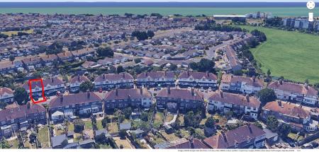 4 bedroom Terraced House to let in Queens Crescent, St Anthony's Hill, Eastbourne, BN23