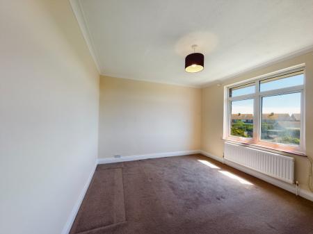 4 bedroom Terraced House to let in Queens Crescent, St Anthony's Hill, Eastbourne, BN23