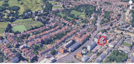2 bedroom Flat to let in Hartfield Road, Upperton, Eastbourne, BN21