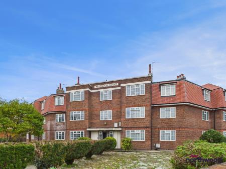 2 bedroom Flat to let in Seaside, Roselands, Eastbourne, BN22