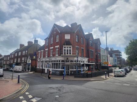 1 bedroom Flat to let in 1 Grange Road, Little Chelsea, Eastbourne, BN21