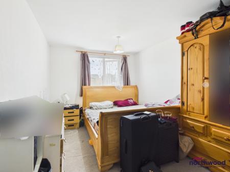 3 bedroom Terraced House to let in Barming Close, Langney Rise, Eastbourne, BN23