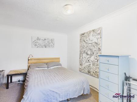 1 bedroom Flat to let in Cavendish Place, Town Centre, Eastbourne, BN21