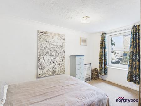 1 bedroom Flat to let in Cavendish Place, Town Centre, Eastbourne, BN21
