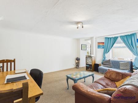 1 bedroom Flat to let in Cavendish Place, Town Centre, Eastbourne, BN21