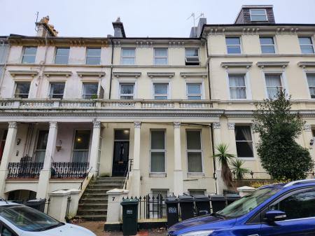1 bedroom House share to let in Upperton Gardens, Upperton, Eastbourne, BN21