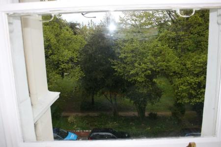 1 bedroom House share to let in Upperton Gardens, Upperton, Eastbourne, BN21
