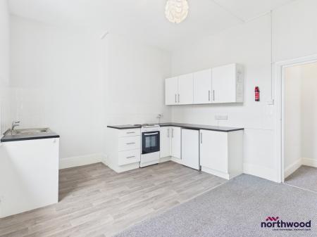1 bedroom Flat to let in Howard Square, Eastbourne, BN21