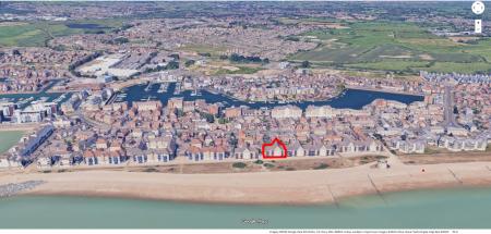 2 bedroom Apartment to let in Caroline Way, Sovereign Harbour North, Eastbourne, BN23