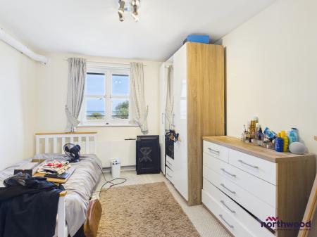 2 bedroom Apartment to let in Caroline Way, Sovereign Harbour North, Eastbourne, BN23