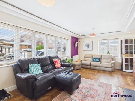 5 bedroom Detached bungalow for sale in Seaville Drive, Pevensey Bay, BN24