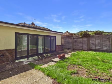 2 bedroom Bungalow to let in Gorringe Drive, Willingdon, Eastbourne, BN20