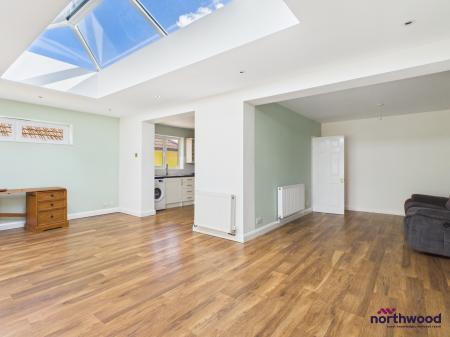 2 bedroom Bungalow to let in Gorringe Drive, Willingdon, Eastbourne, BN20
