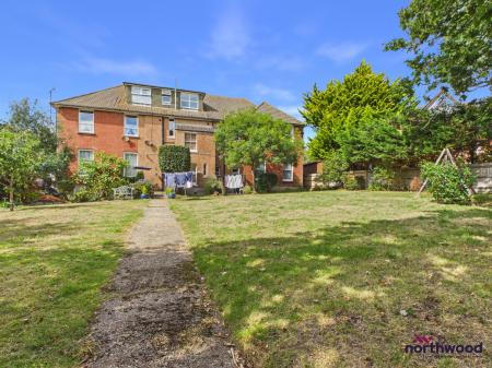 1 bedroom Flat to let in Filsham Road, St. Leonards-On-Sea, TN38