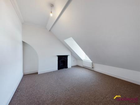 1 bedroom Flat to let in South Street, Little Chelsea, Eastbourne, BN21