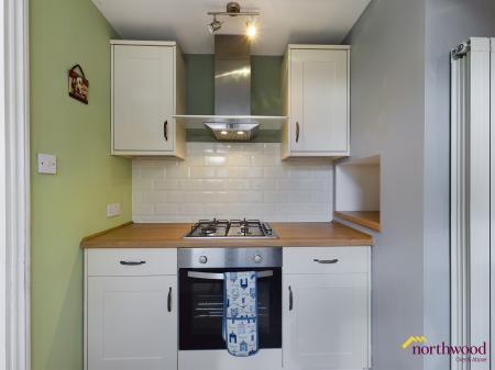 1 bedroom Flat to let in Pevensey Road, Eastbourne, BN22