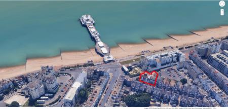 1 bedroom Flat to let in Elms Avenue, Eastbourne, BN21
