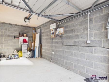 3 bedroom Town house to let in Lismore Road, Town Centre, Eastbourne, BN21