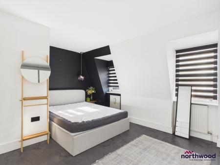 3 bedroom Town house to let in Lismore Road, Town Centre, Eastbourne, BN21