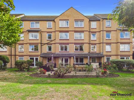 St Leonards Road, Upperton, Eastbourne, BN21