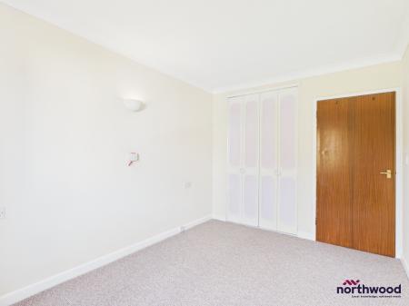1 bedroom Flat to let in St Leonards Road, Upperton, Eastbourne, BN21