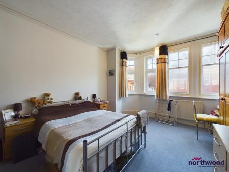 2 bedroom Flat to let in South Cliff Avenue, Lower Meads, Eastbourne, BN20
