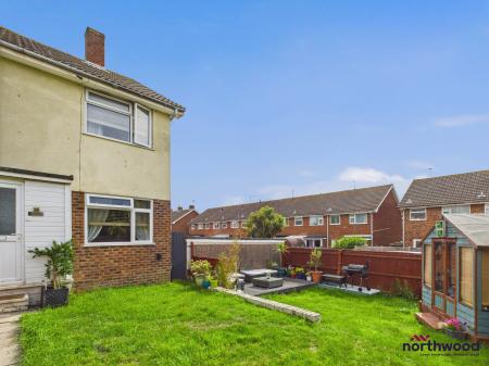 2 bedroom Terraced House to let in Percival Road, Hampden Park, Eastbourne, BN22