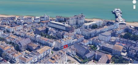 1 bedroom Ground floor flat to let in Cavendish Place, Town Centre, Eastbourne, BN21