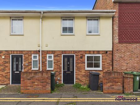 2 bedroom Semi-detached house to let in Lushington Lane, Town Centre, Eastbourne, BN21