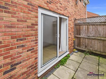 2 bedroom Semi-detached house to let in Lushington Lane, Town Centre, Eastbourne, BN21