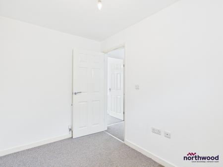 2 bedroom Semi-detached house to let in Lushington Lane, Town Centre, Eastbourne, BN21