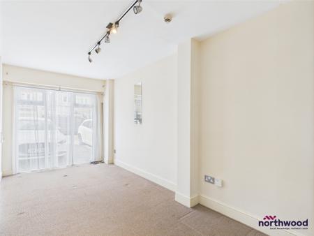 5 bedroom Town house to let in Barbuda Quay, Sovereign Harbour South, Eastbourne, BN23
