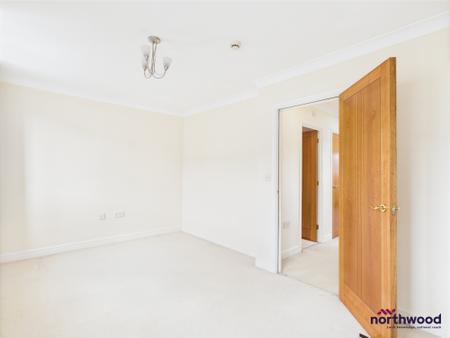 5 bedroom Town house to let in Barbuda Quay, Sovereign Harbour South, Eastbourne, BN23