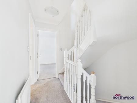 4 bedroom Mews house to let in South Street, Little Chelsea, Eastbourne, BN21